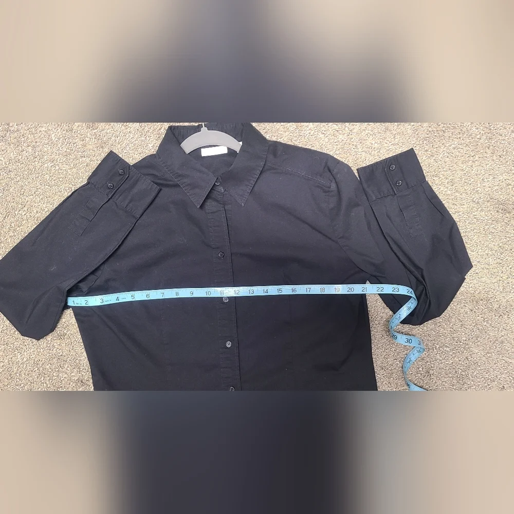 Classic Black Button-Up Shirt - Picture 3 of 7